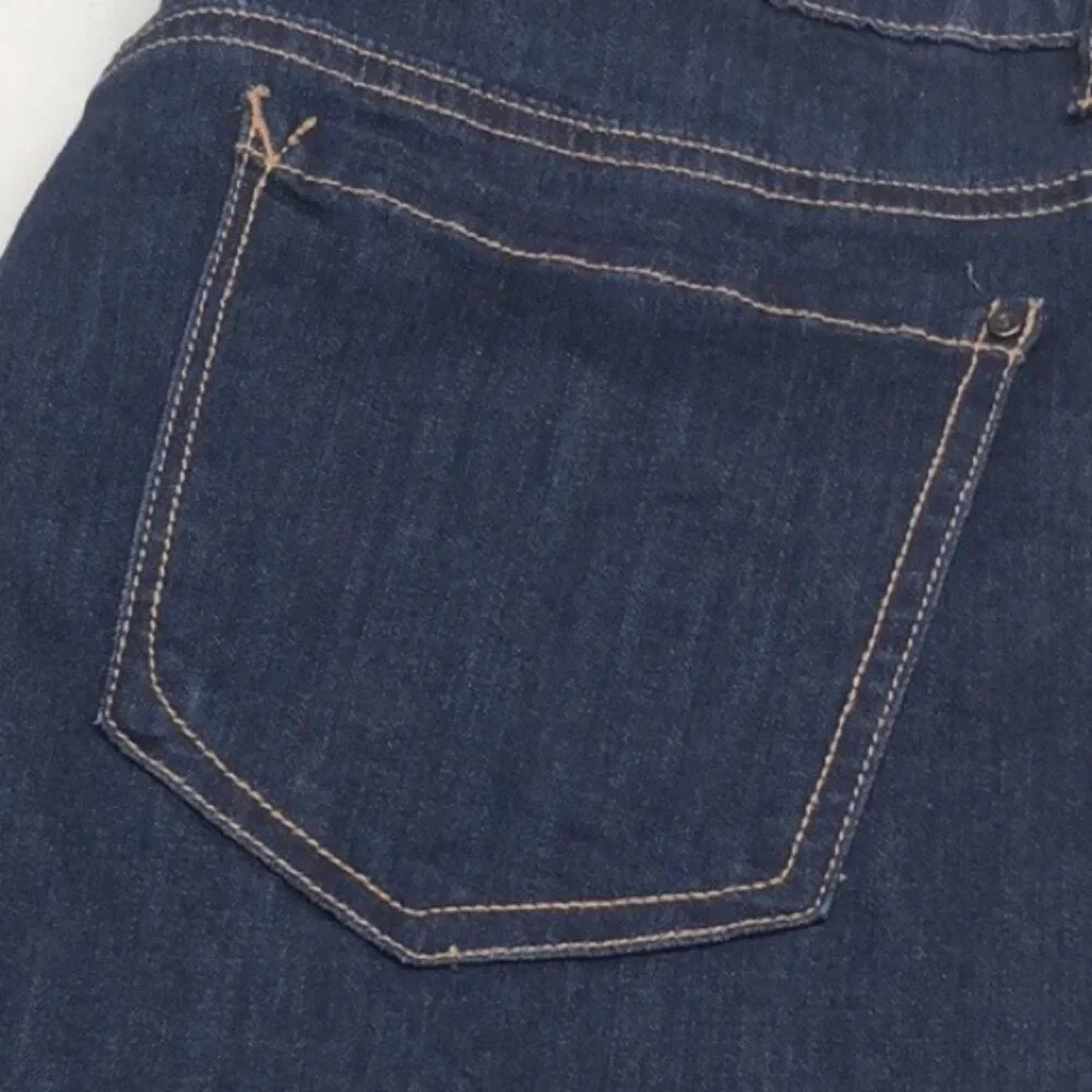 LIKE NEW PREMIUM SANTANA WIDE STRAIGHT FIT JEANS 14/32x32 ⭐️